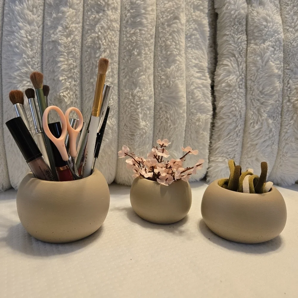 Set of 3 Small Round Ceramic Vase Holder Rustic Cottage Decor